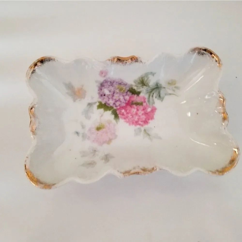 Vintage Gilesia Germany trinket dish